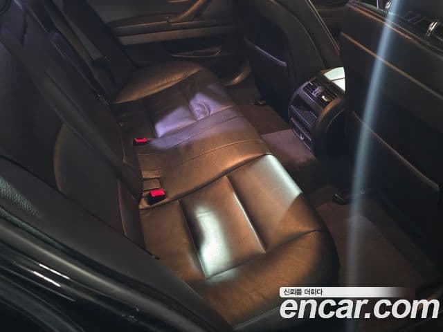 BMW 5시리즈 (F10), 2010 15