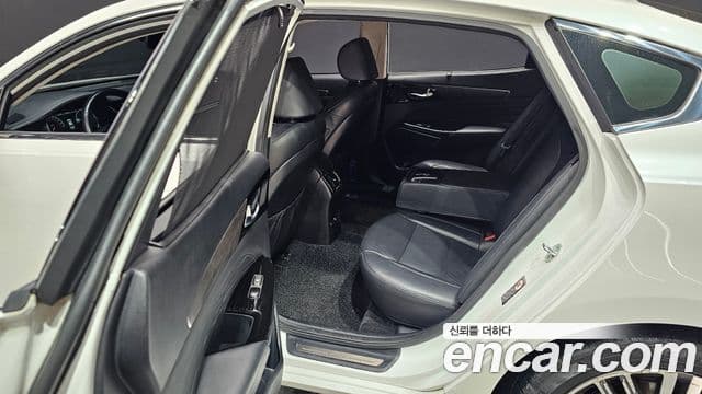 Kia K7 Premier 2.5 GDI X Edition, 2020 12