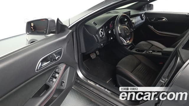 Mercedes-Benz CLA-класс C117 AMG Line, 2018 11