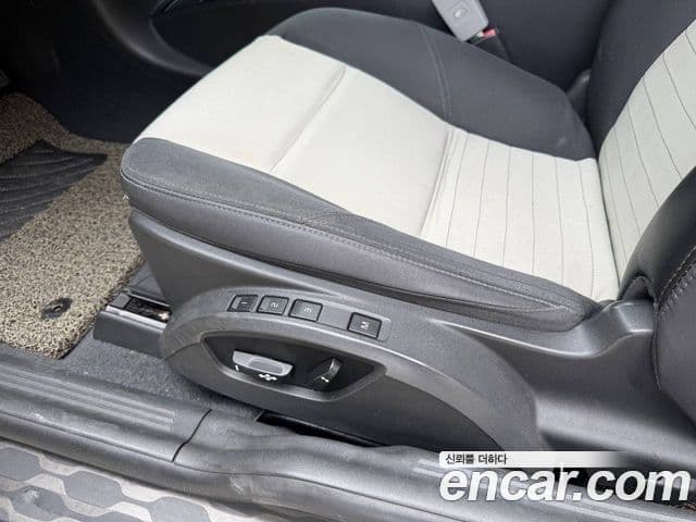 Volvo C30 1세대, 2012 12