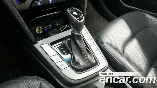 Hyundai Avante AD Special, 2016 9