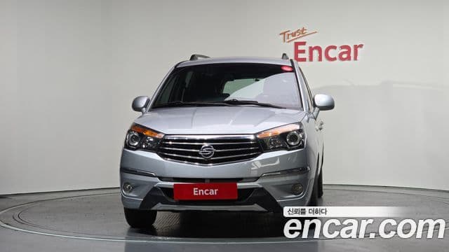 KG모빌리티(SsangYong) Korando 투리스모 4WD TX 11인승, 2016 3