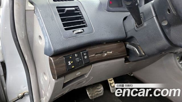 KG모빌리티(SsangYong) Korando 투리스모 4WD TX 11인승, 2016 16