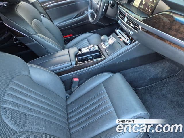 Genesis G90 Premium Luxury, 2020 10