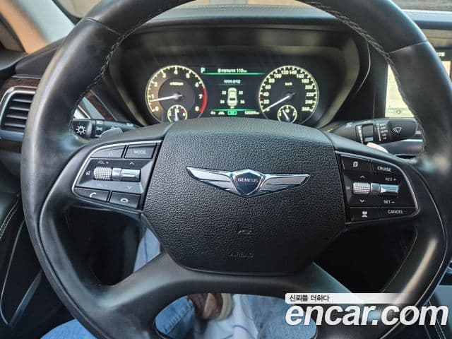 Genesis G90 Premium Luxury, 2020 17