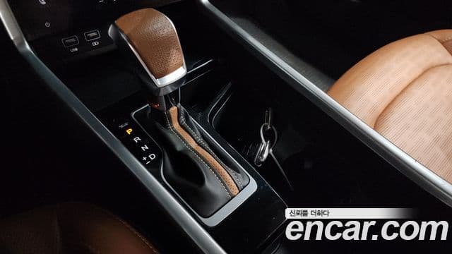 KG모빌리티(SsangYong) Torres T7, 2023 9