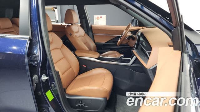 KG모빌리티(SsangYong) Torres T7, 2023 11