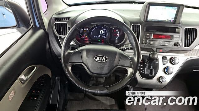 Kia Ray Luxury, 2015 13