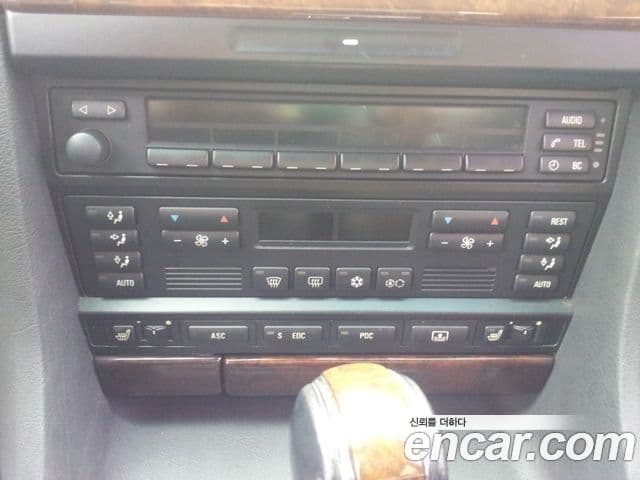 BMW 7시리즈 E38, 1997 11