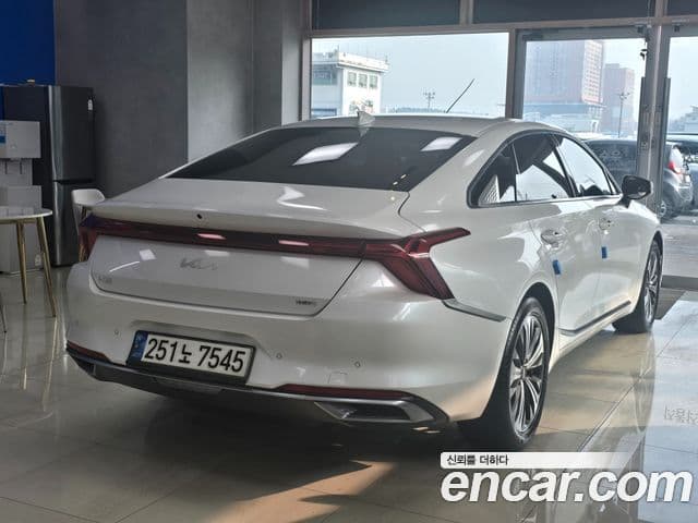 Kia K8 гибрид Noblesse Light, 2022 6