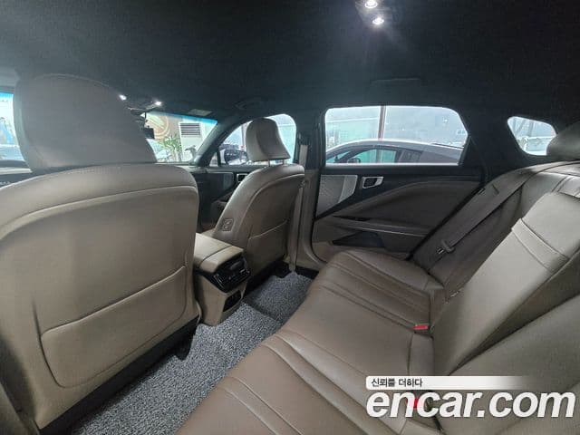 Kia K8 гибрид Noblesse Light, 2022 9