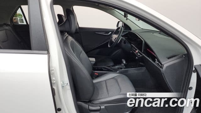 Kia D All New Niro Prestige, 2023 11