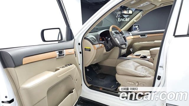 Kia Mohave 4WD KV300, 2012 11