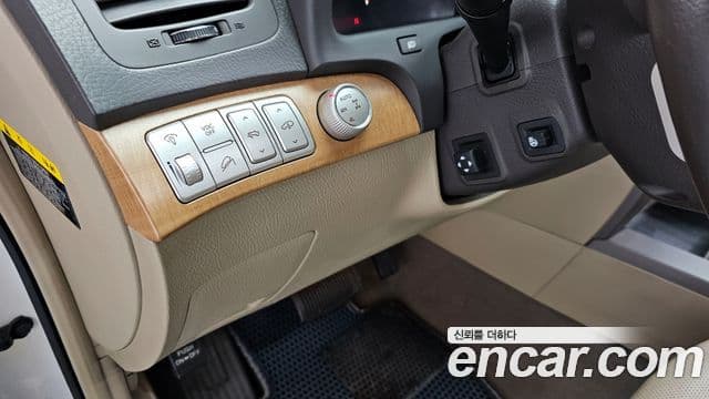 Kia Mohave 4WD KV300, 2012 14