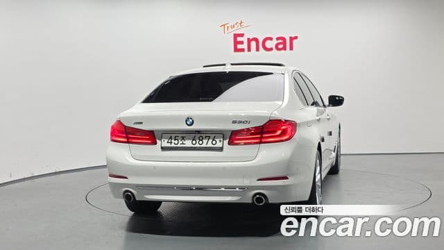BMW 5시리즈 (G30) 530i xDrive Luxury Plus, 2018 4