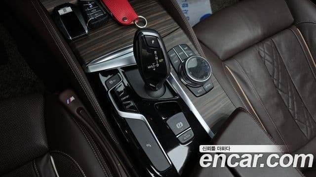 BMW 5시리즈 (G30) 530i xDrive Luxury Plus, 2018 9