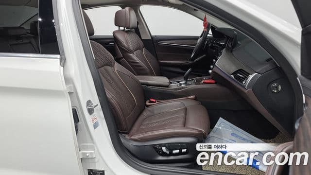 BMW 5시리즈 (G30) 530i xDrive Luxury Plus, 2018 11