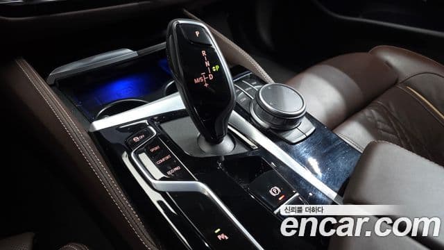 BMW 5시리즈 (G30) 530i M Sport, 2022 9