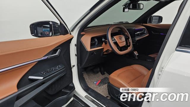 KG모빌리티(SsangYong) Torres T7, 2023 10