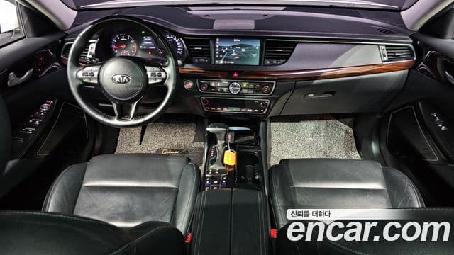 Kia All New K7 Noblesse, 2016 7