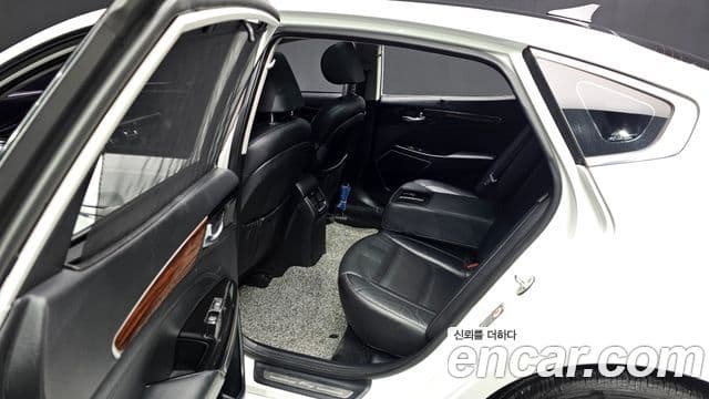 Kia All New K7 Noblesse, 2016 11
