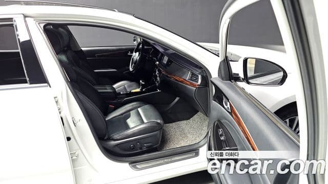 Kia All New K7 Noblesse, 2016 12