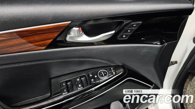 Kia All New K7 Noblesse, 2016 20