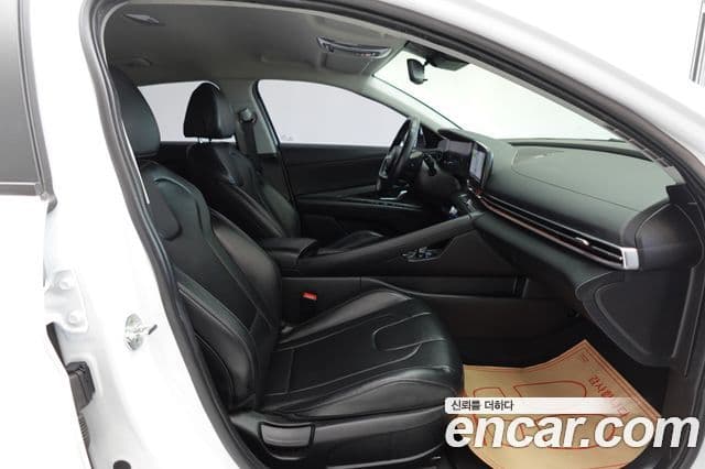 Hyundai Avante (CN7) Modern, 2023 19