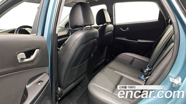 Hyundai Kona Modern Art, 2018 12