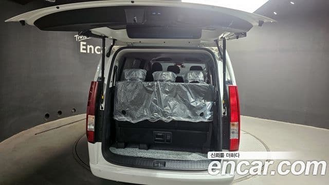 Hyundai Staria Modern, 2025 20
