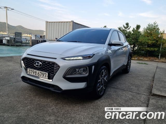 Hyundai Kona гибрид Special, 2020 1