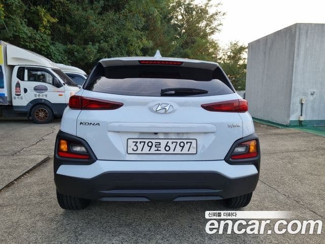 Hyundai Kona гибрид Special, 2020 4