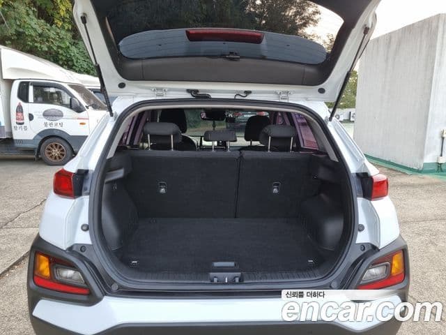 Hyundai Kona гибрид Special, 2020 14