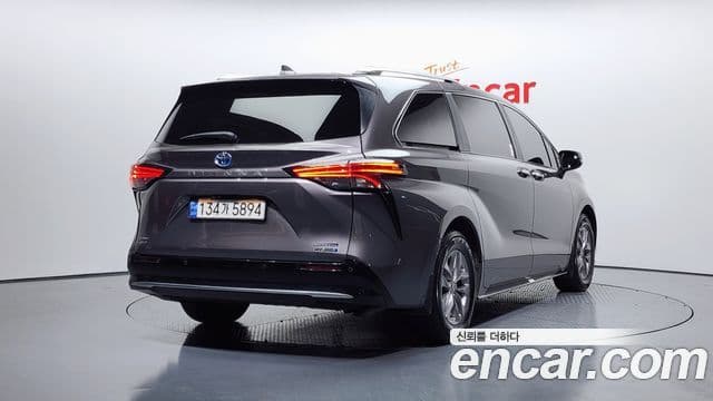 Toyota Sienna 4세대, 2023 2