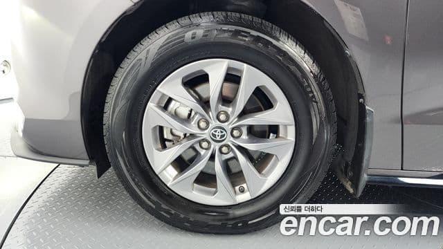 Toyota Sienna 4세대, 2023 все фото