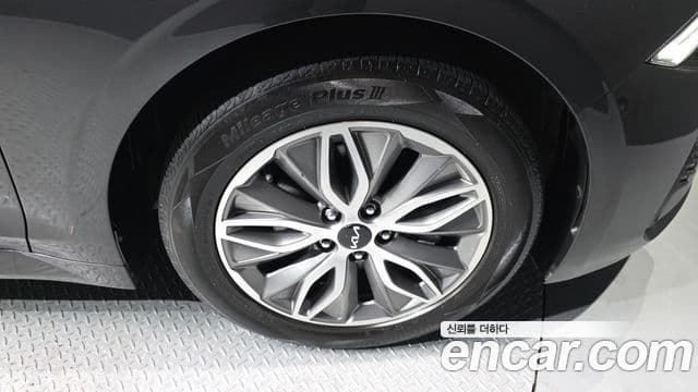 Kia K5 гибрид 3세대 Prestige, 2023 все фото