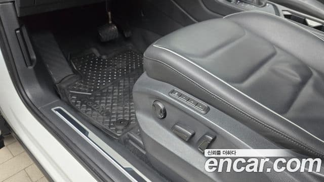 Volkswagen Tiguan 2세대 Premium, 2018 19