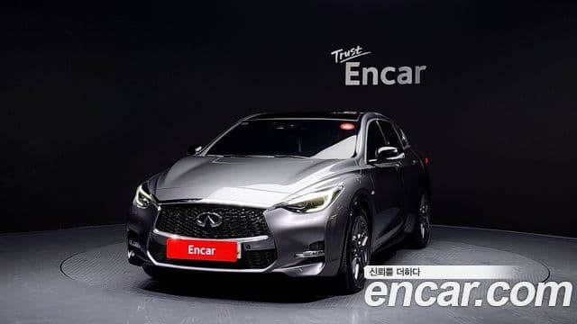 Infiniti Q30 Premium, 2018 3