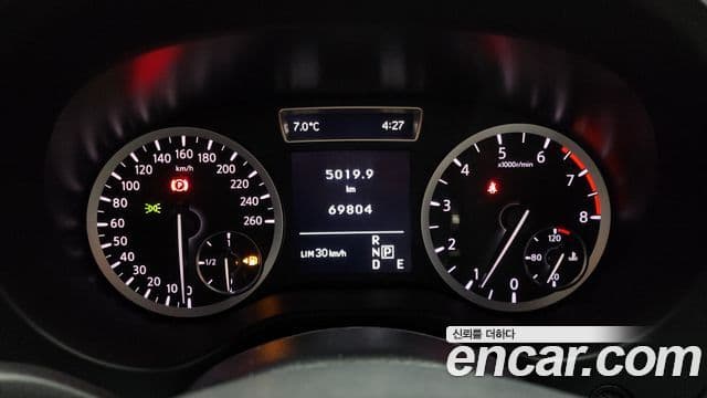 Infiniti Q30 Premium, 2018 8