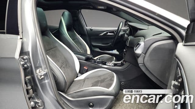 Infiniti Q30 Premium, 2018 11