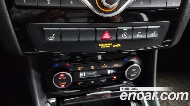 Infiniti Q30 Premium, 2018 17