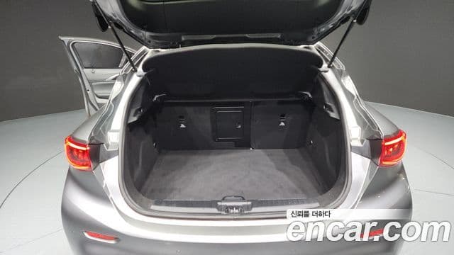 Infiniti Q30 Premium, 2018 20