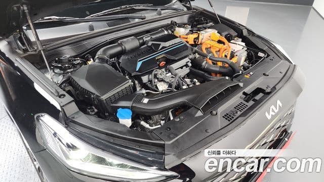 Kia K8 гибрид Signature, 2023 6