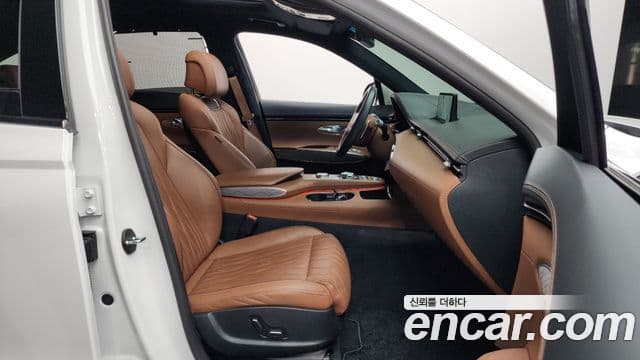 Genesis GV70, 2023 11