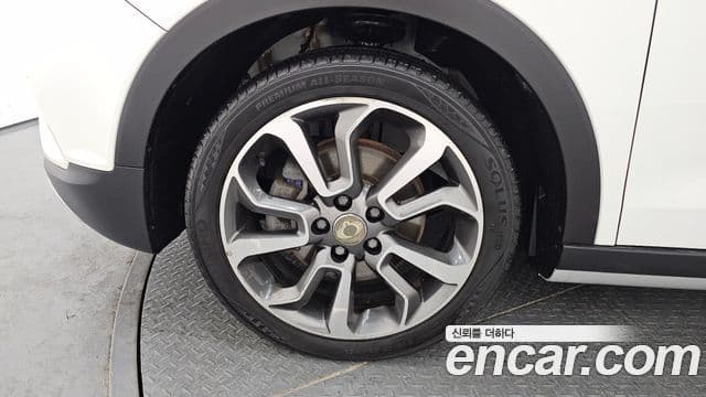 KG모빌리티(SsangYong) Tivoli Samba Edition 2WD, 2016 все фото