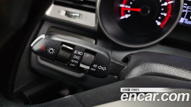 KG모빌리티(SsangYong) Tivoli Samba Edition 2WD, 2016 18