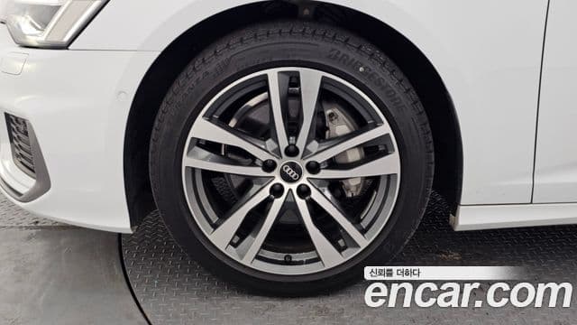 Audi A6 (C8) Premium, 2022 все фото