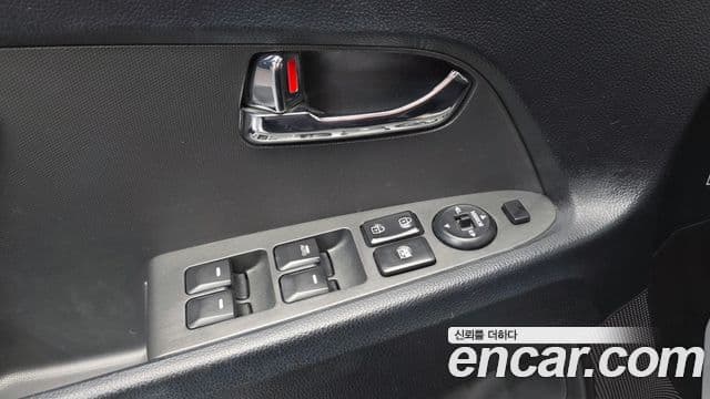 Kia Sportage R топовая версия, 2012 18