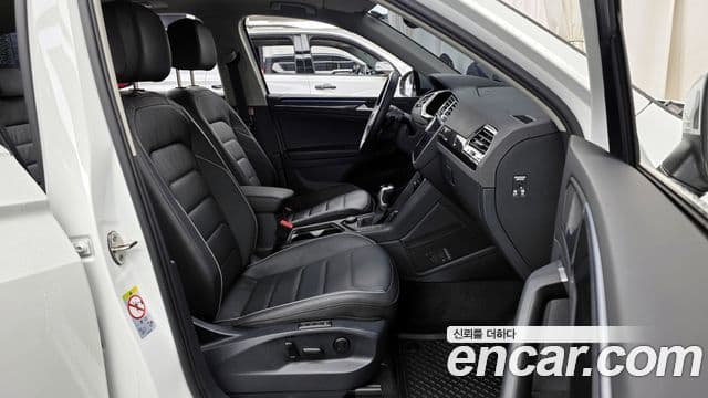Volkswagen Tiguan 2세대 Prestige, 2023 11
