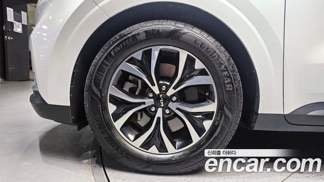 Kia Carnival 4세대 Prestige, 2023 все фото